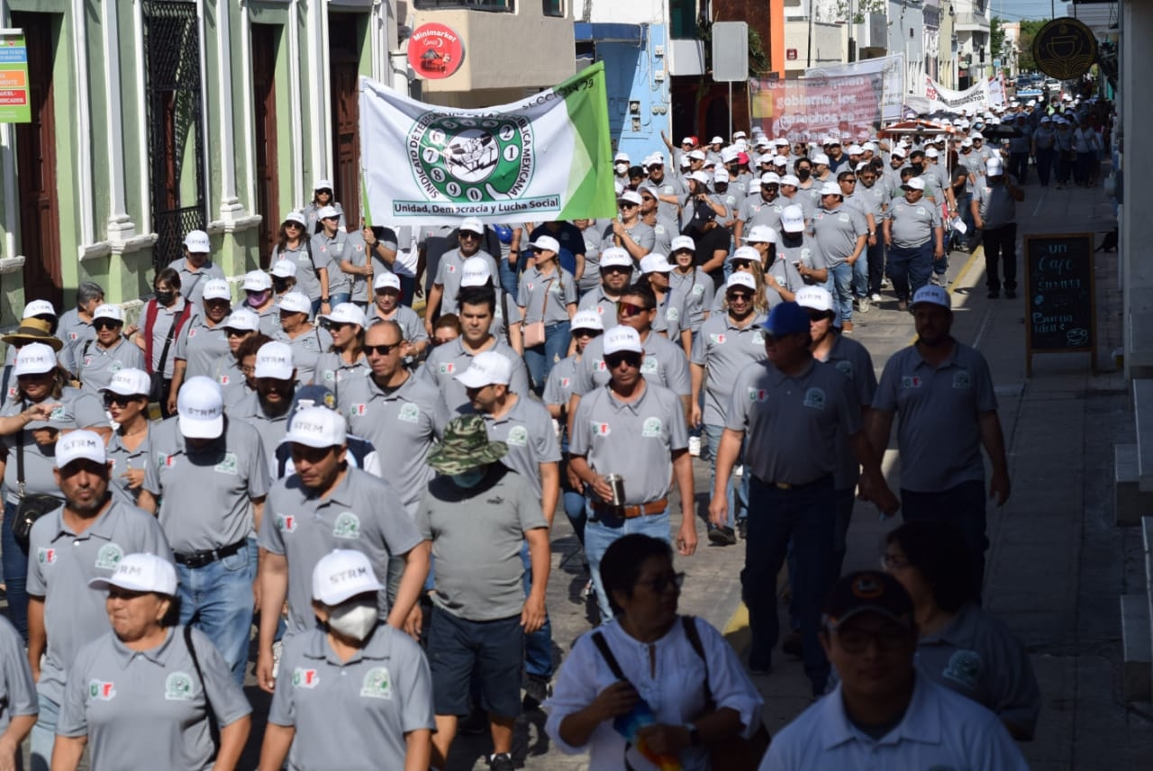 Día del Trabajo: Más de dos mil sindicalizados marchan en el Centro de Mérida, Yucatán