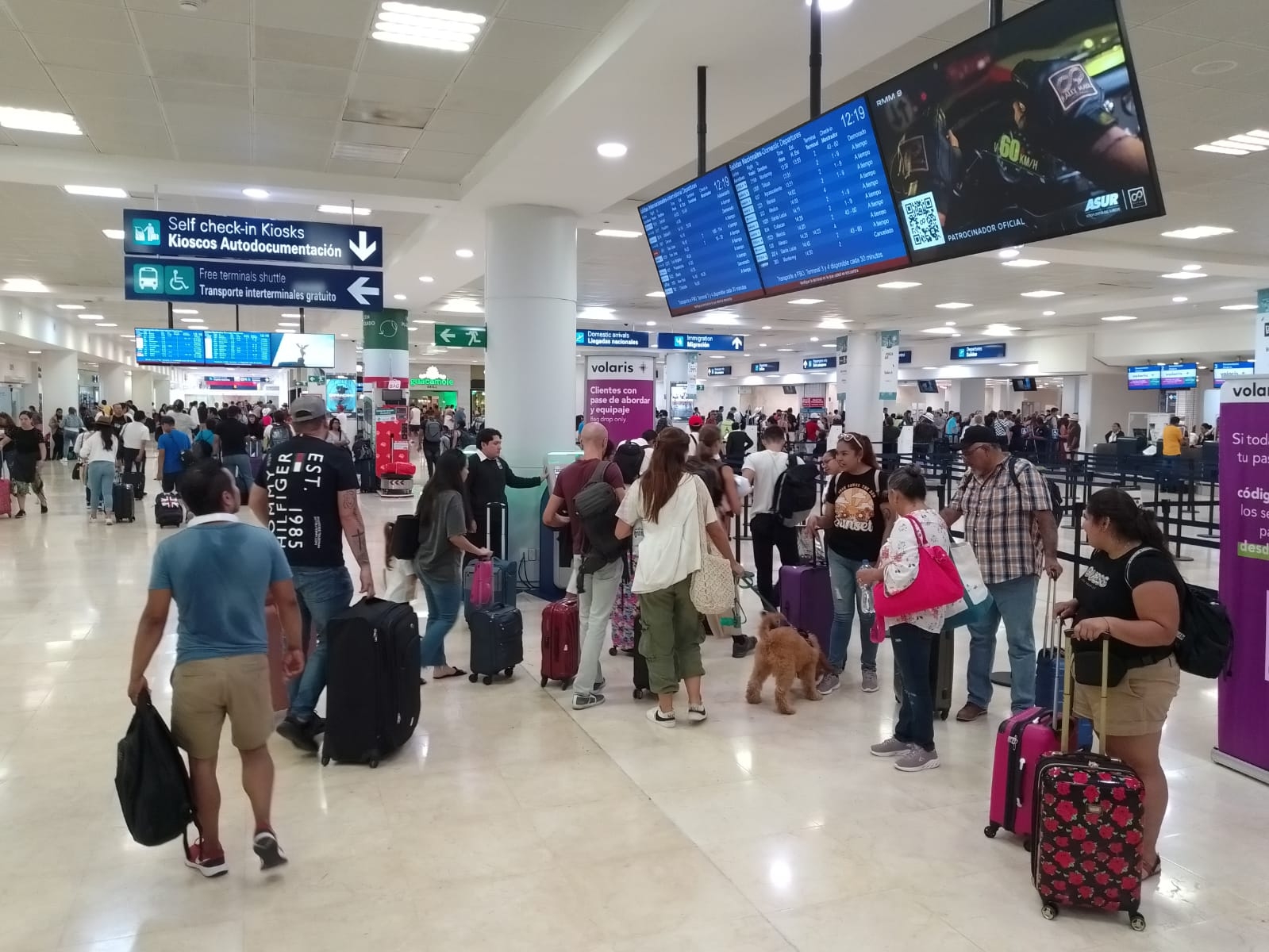 Aeropuerto de Cancún registra dos vuelos retrasados: EN VIVO