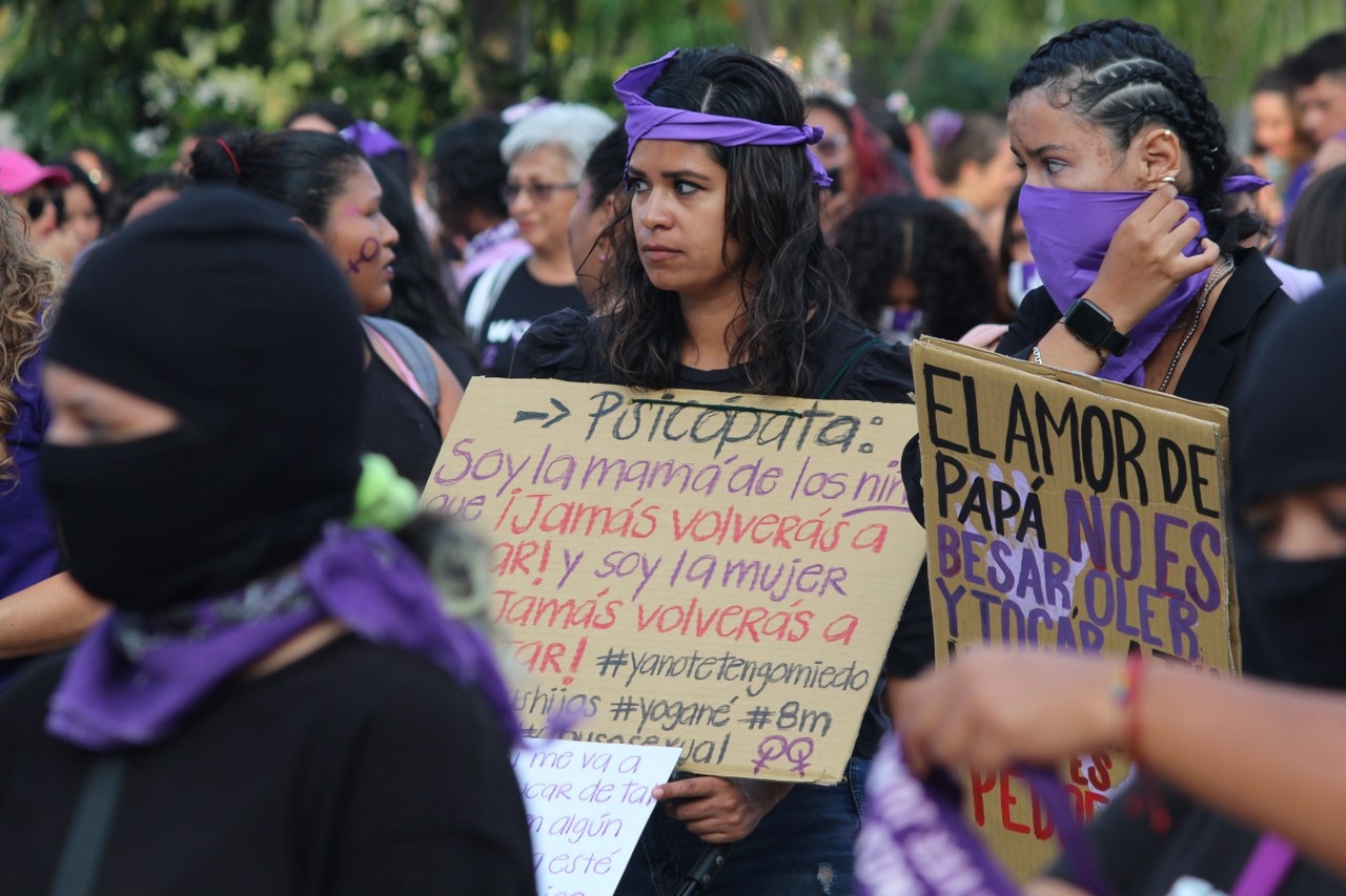 Feministas de Cancún exigen abortos seguros en Quintana Roo