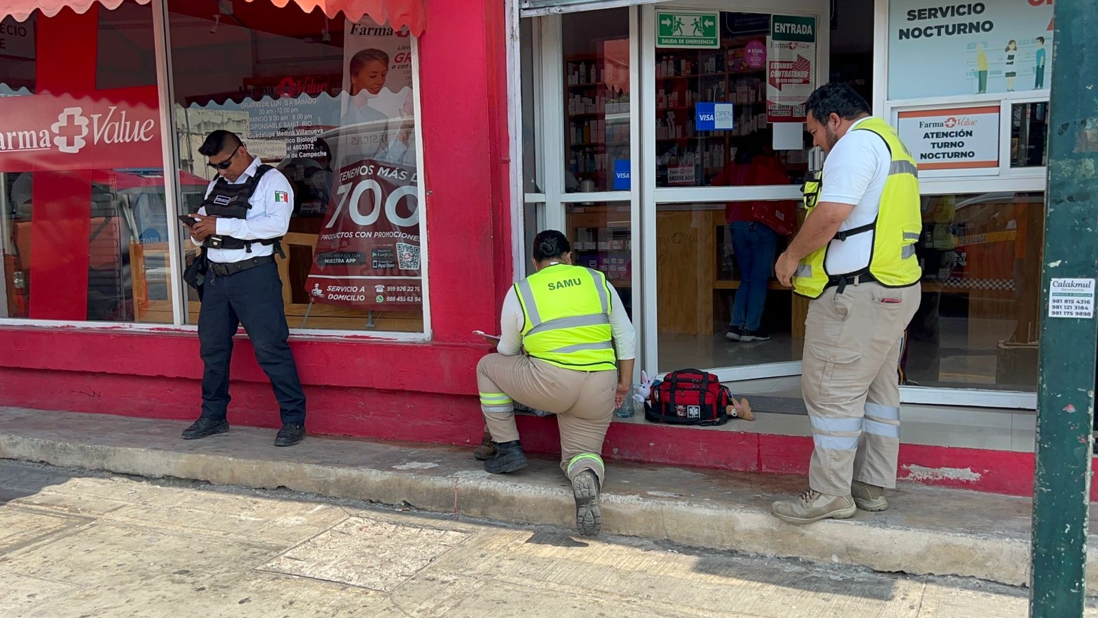 Abuelito guatemalteco se desmaya por un golpe de calor en Campeche