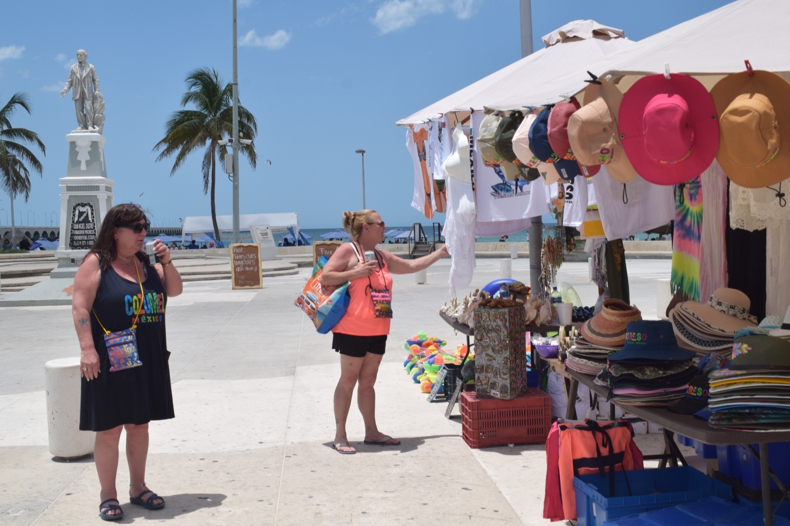 'Carnival Breeze' sin gran derrama en Progreso; precio del dólar y altas temperaturas, ahuyentaron turistas