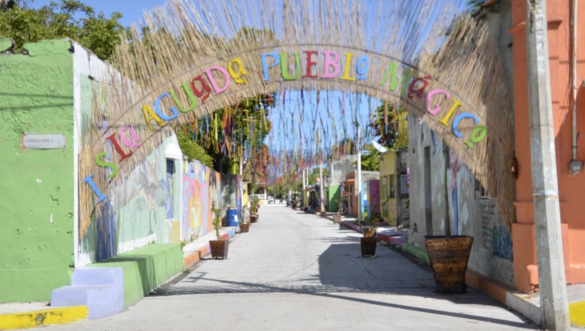 Isla Aguada, Campeche pierde atractivo turístico por calles intransitables