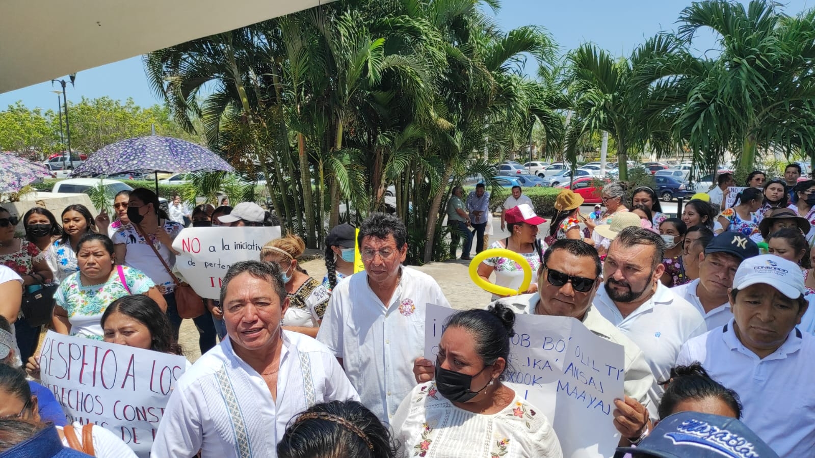 Los maestros se instalaron en el Congreso de Campeche