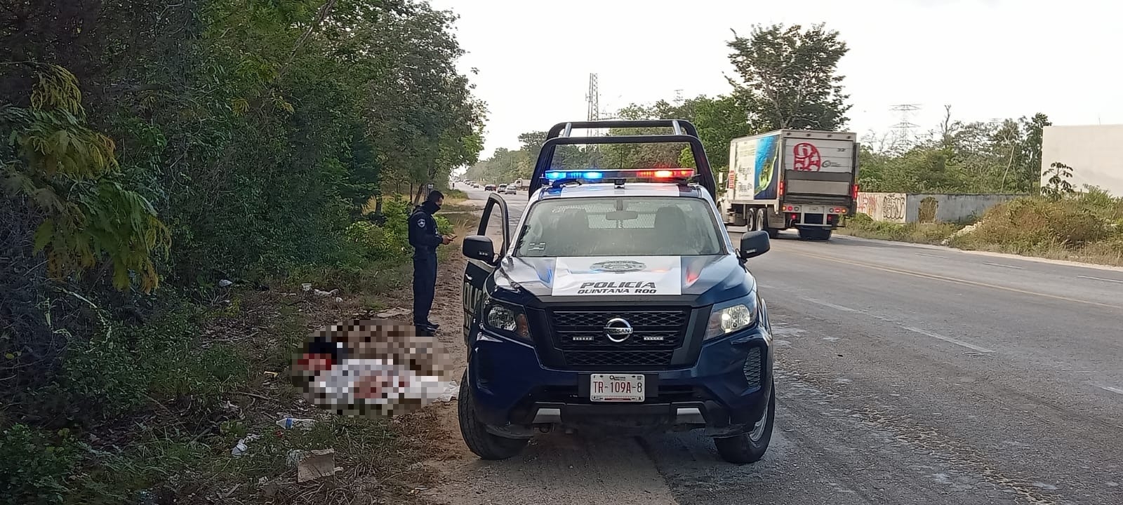 Hallan cuerpo descuartizado de un hombre en la vía Cancún-Mérida