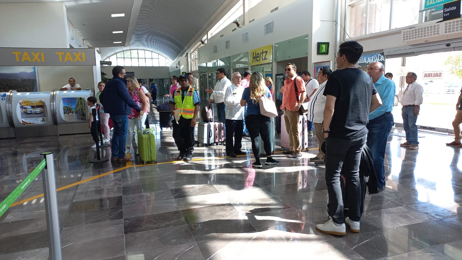 Participantes de la CXXV Jornada Nacional del Notariado Mexicano comenzaron a llegar a Campeche