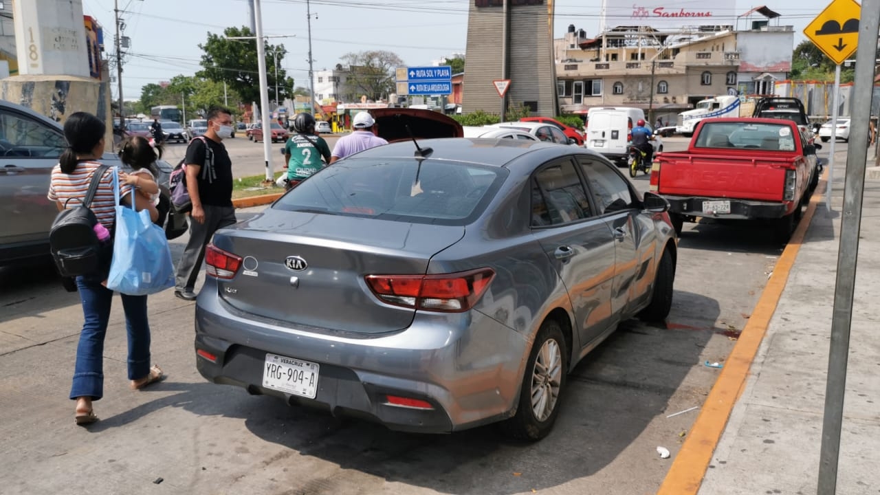 Recuperan auto robado en Ciudad del Carmen; la conductora asegura que es la dueña