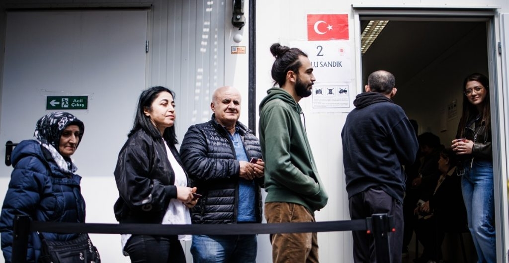 Segunda vuelta electoral turca comienza en el extranjero
