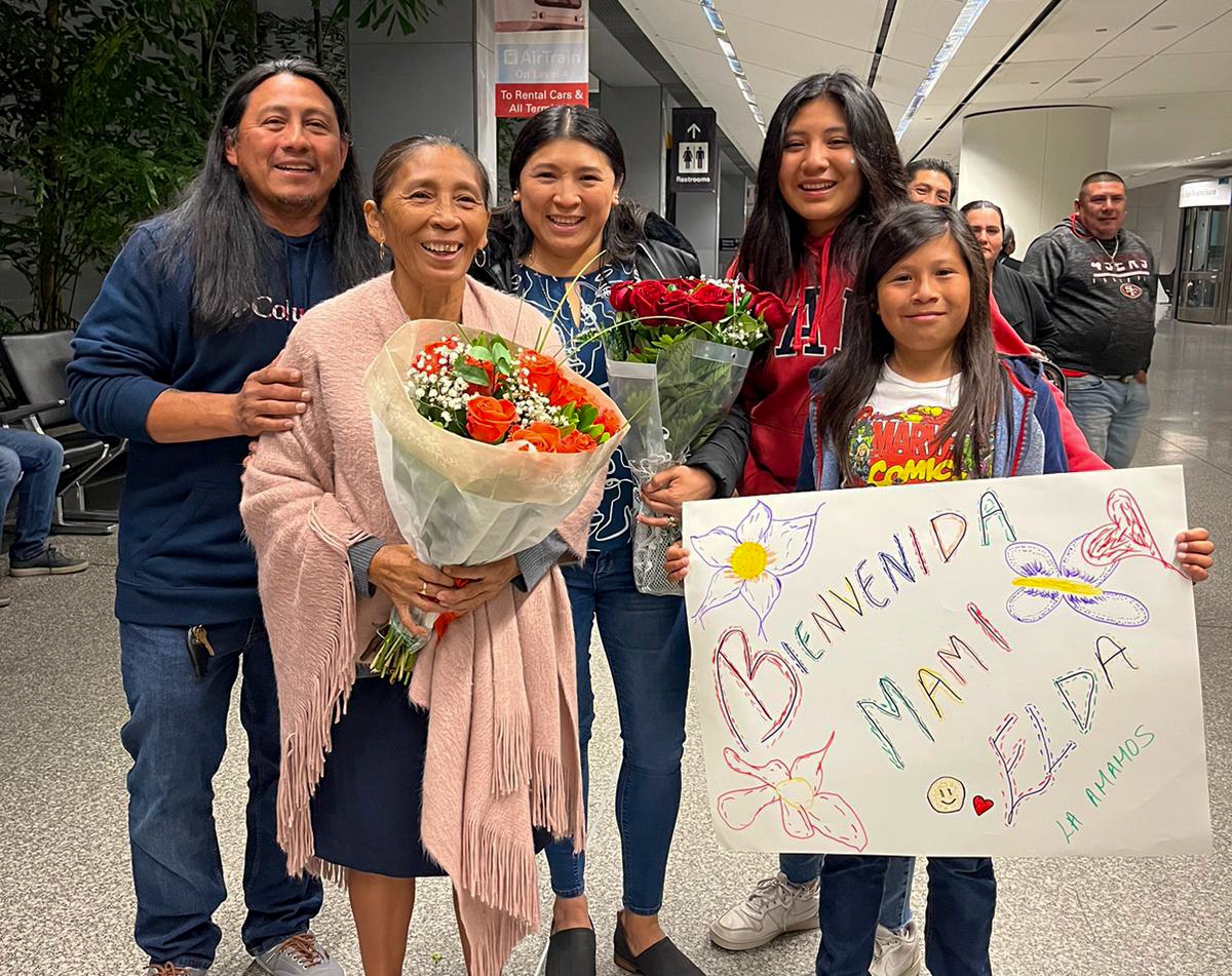 Abuelita de Peto se reencuentra con su familia después de 25 años en Estados Unidos
