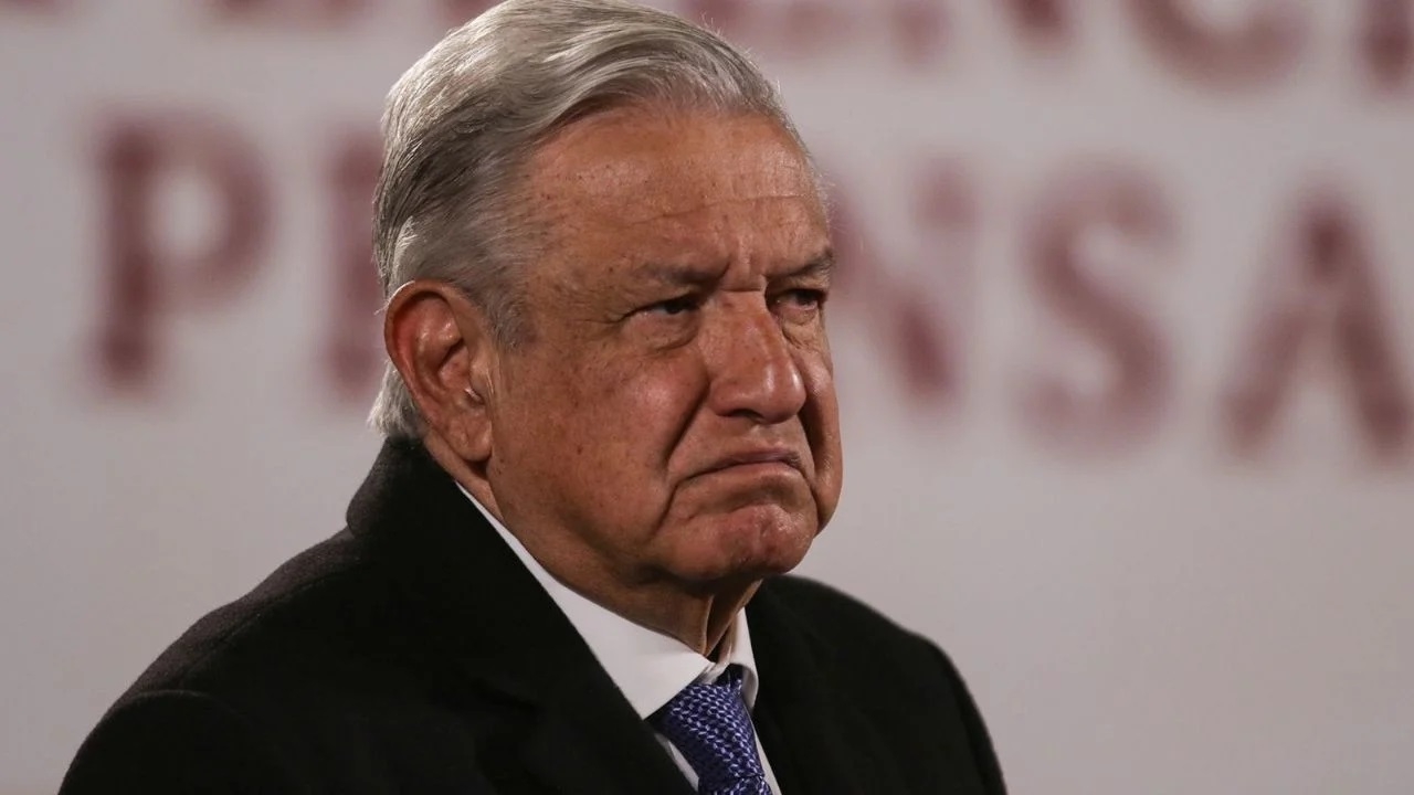 Perú declara 'persona no grata' al presidente AMLO