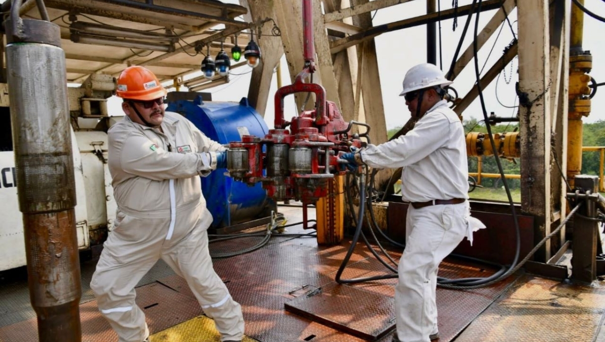 Pemex ya no podrá extraer 2 toneladas de petróleo diario