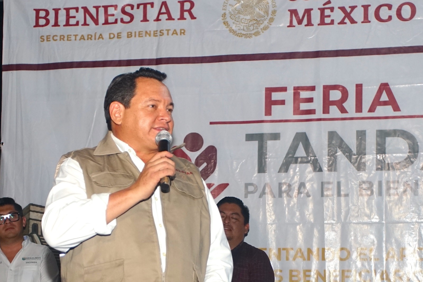 Joaquín Díaz Mena anuncia créditos de hasta 20 mil pesos para microempresas yucatecas