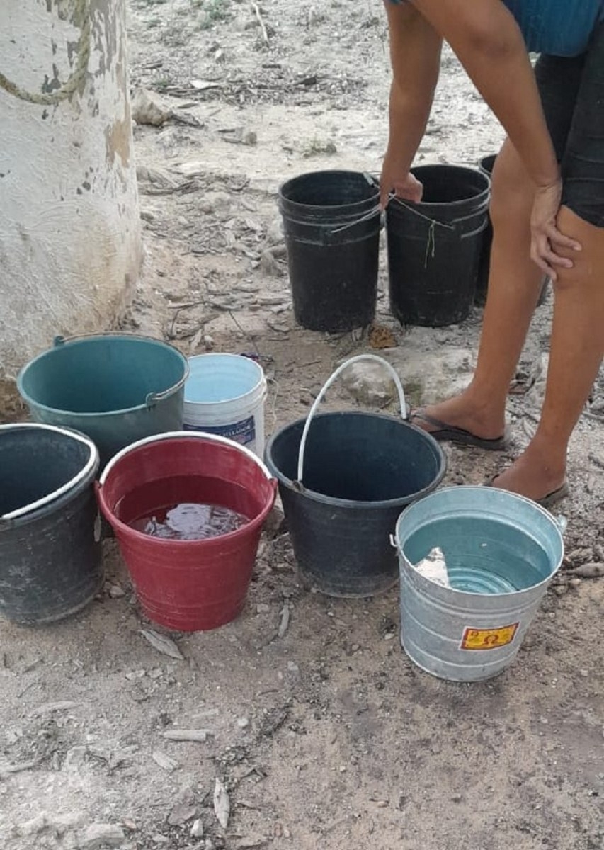 ¡Casi un mes sin agua! CAPA ignora las quejas en San Hipólito, Felipe Carrillo Puerto