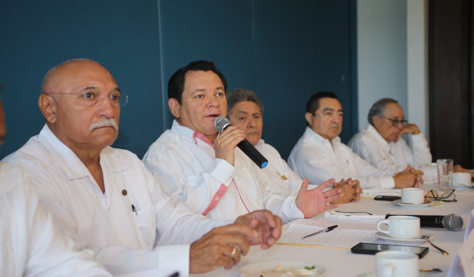 Joaquín Díaz Mena destaca apoyo del Gobierno federal en Yucatán