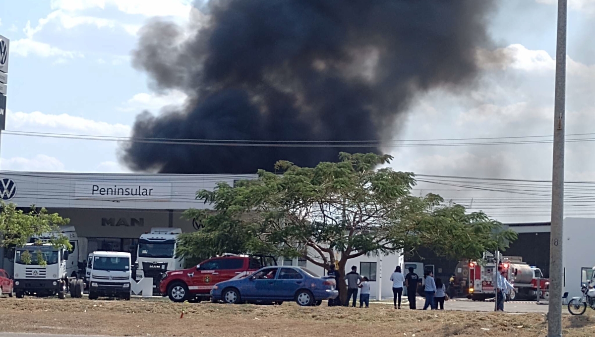 Los incendios fueron reportaros en diferentes puntos de la ciudad de Mérida