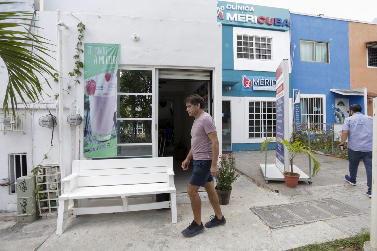 Aumento del 10% en la venta de "productos milagro" alerta a nutriólogos en Cancún