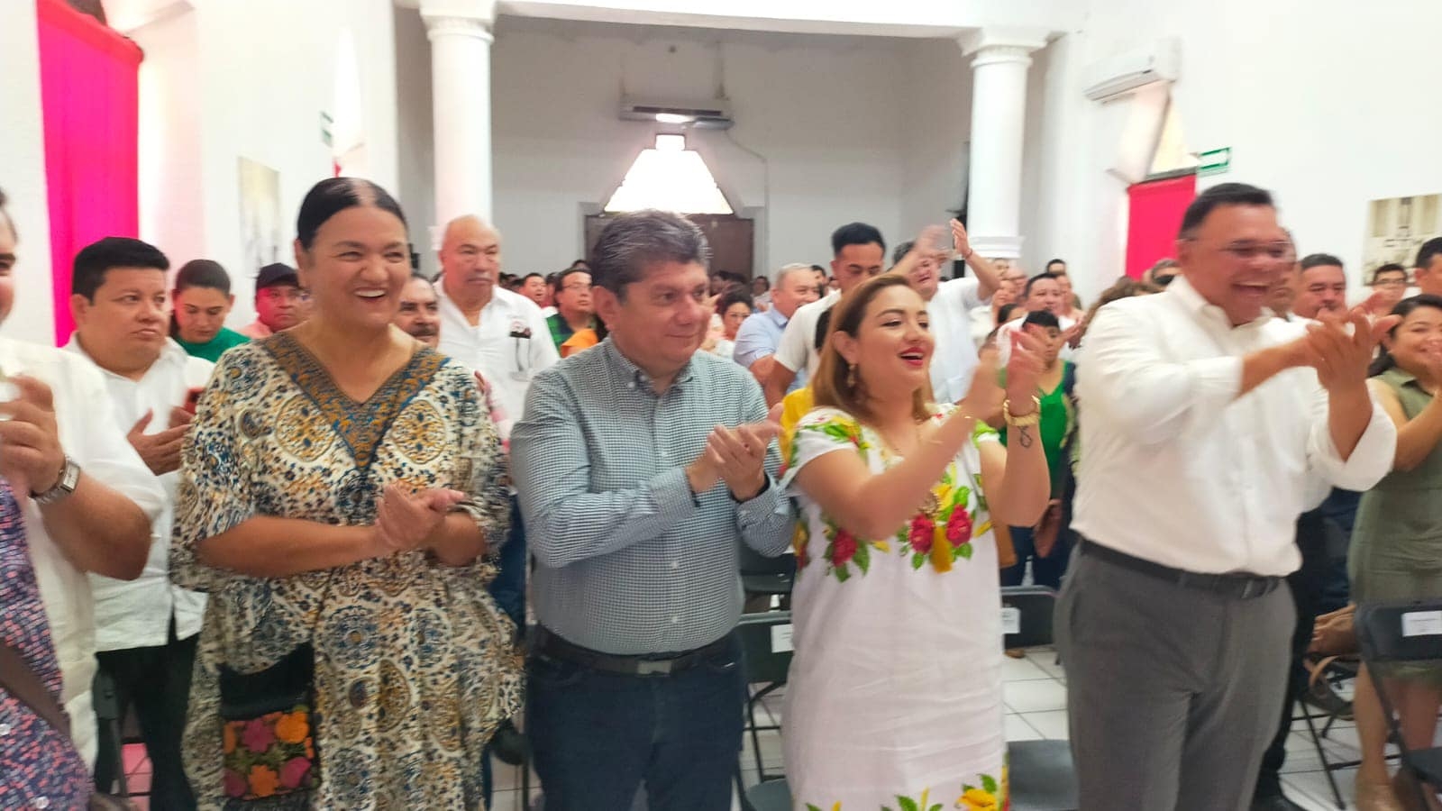 PRI busca nuevo dirigente en Yucatán; suena fuerte el diputado Gaspar Quintal