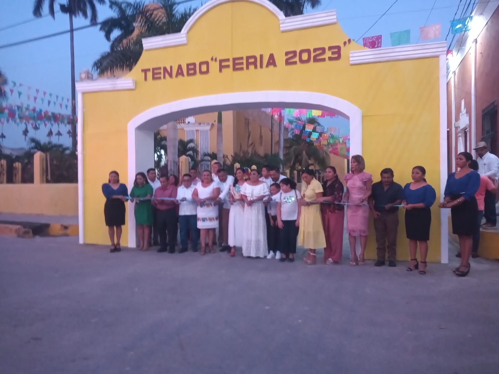 Con corte de listón y coronación inicia la feria Tenabo 2023 en Campeche