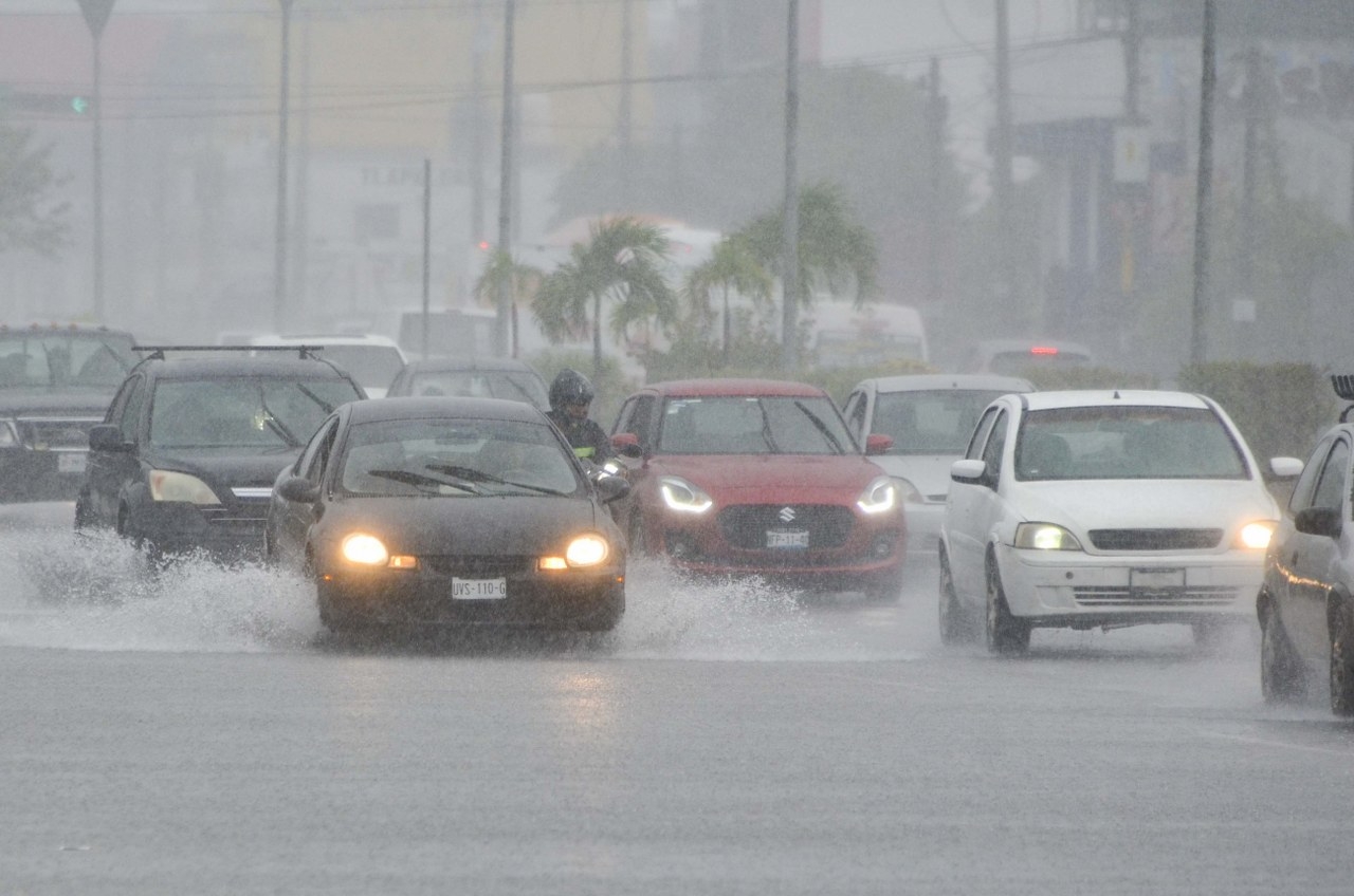 Lluvias dejan a Cancún bajo el agua: FOTO