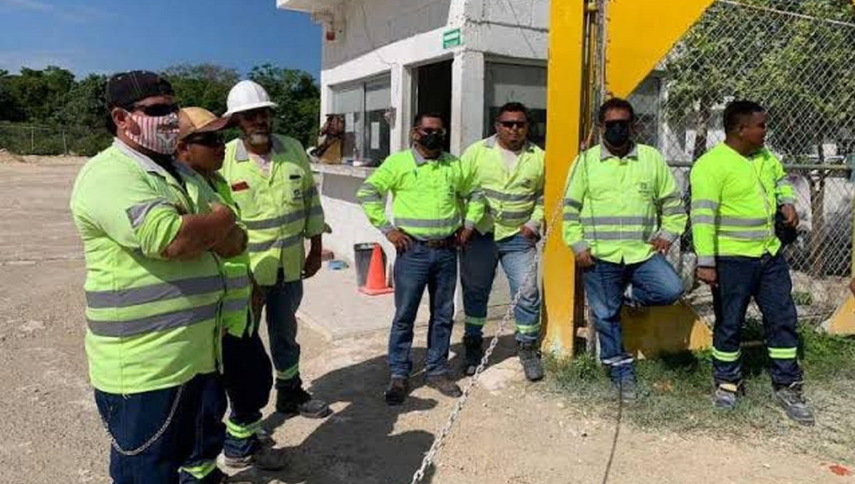 Extrabajadores de una empresa cementera de Playa del Carmen exigen pago de utilidades