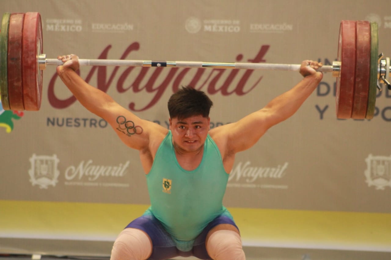 Mauricio Canul, campeón de Levantamiento de Pesas de los Juegos Nacionales de la Conade 2023