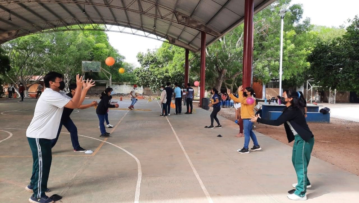 Seduc detecta riesgo de suicidios y adicciones en escuelas de Campeche
