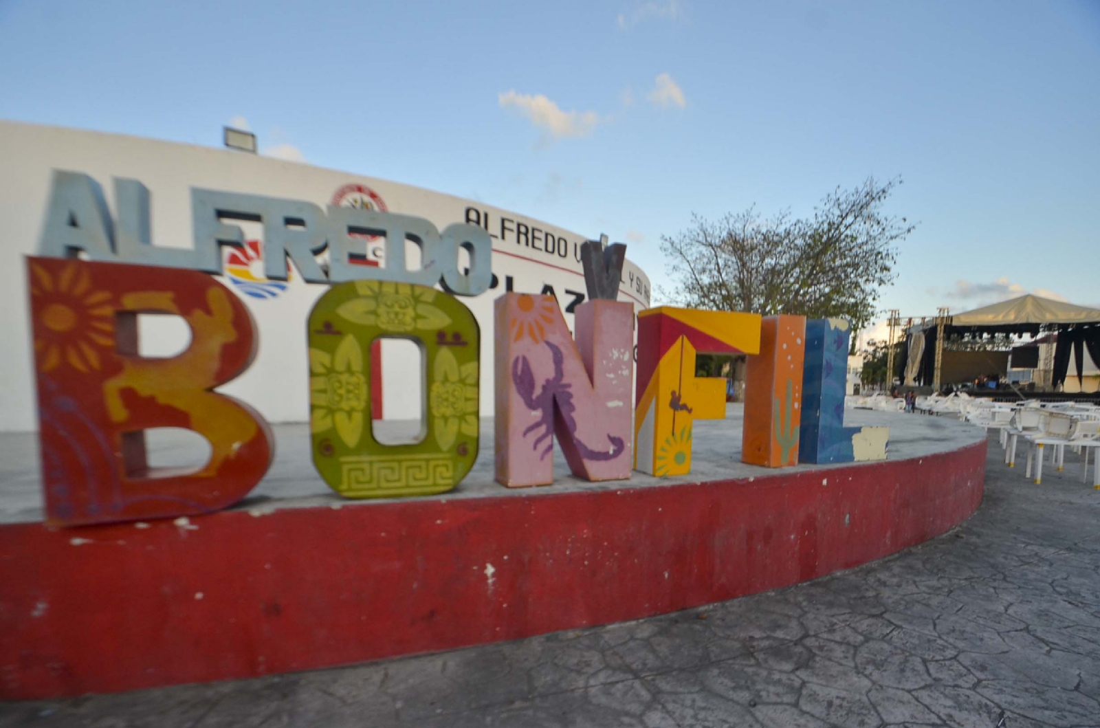 Tren Maya en Quintana Roo: Ejidatarios de Bonfil exigen esclarecer el destino de casi 400 mdp
