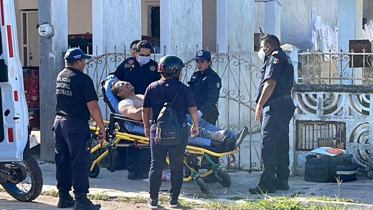 Motociclista resulta lesionado al ser impactado por un automóvil en Tizimín