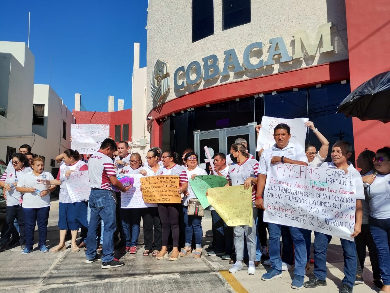 Sindicalizados del preparatorias de Campeche amenazan con huelga para el inicio del ciclo 2023-2024