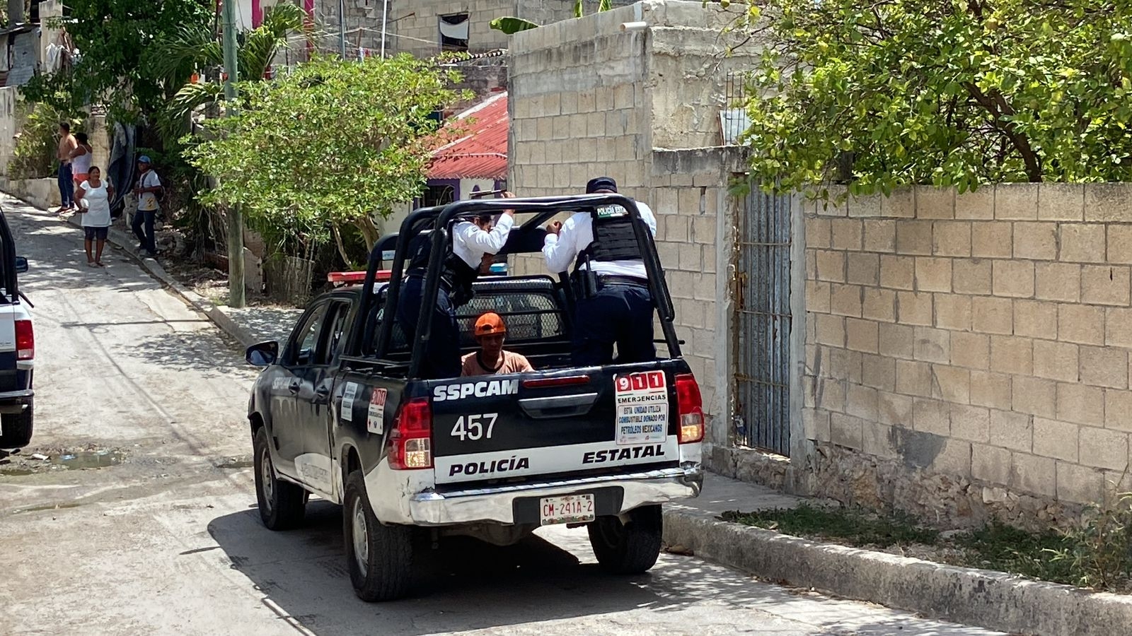 Hombre machetea a su vecino en una pelea callejera en Campeche