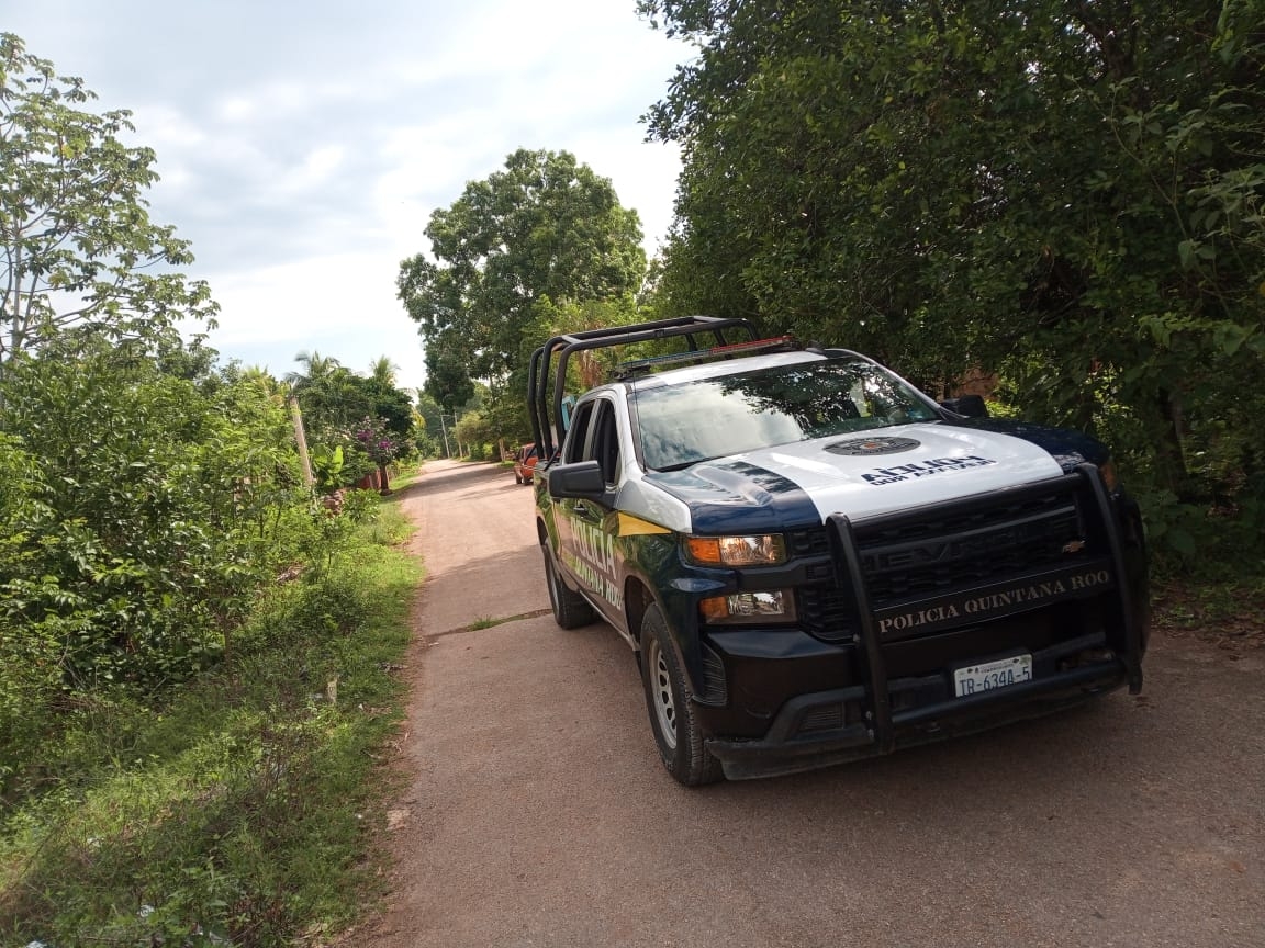 Camioneta sospechosa atemoriza a vecino de José María Morelos
