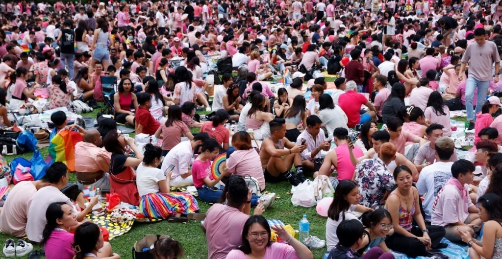 Singapur celebra su primer Día del Orgullo LGBT+ tras despenalizar la homosexualidad