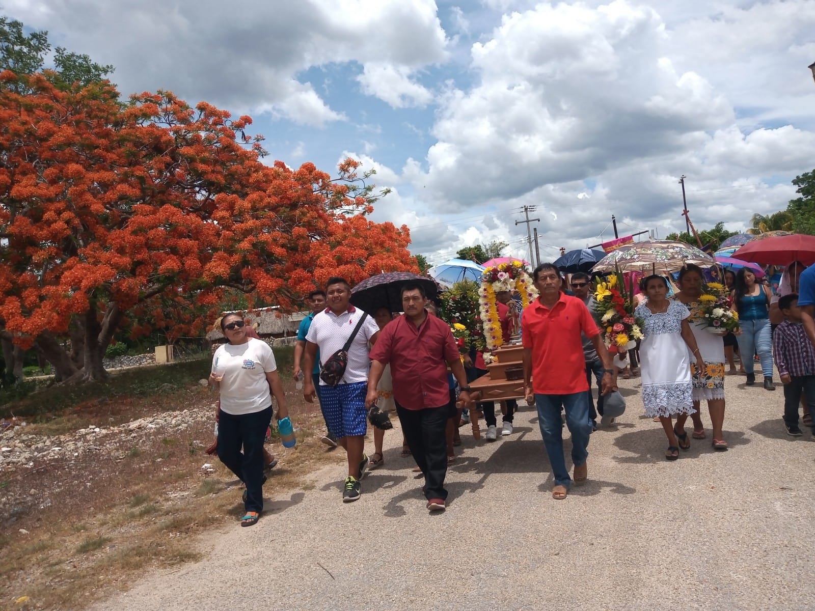 San Juan Bautista: Feligreses de Hecelchakán rezan por las lluvias en Campeche
