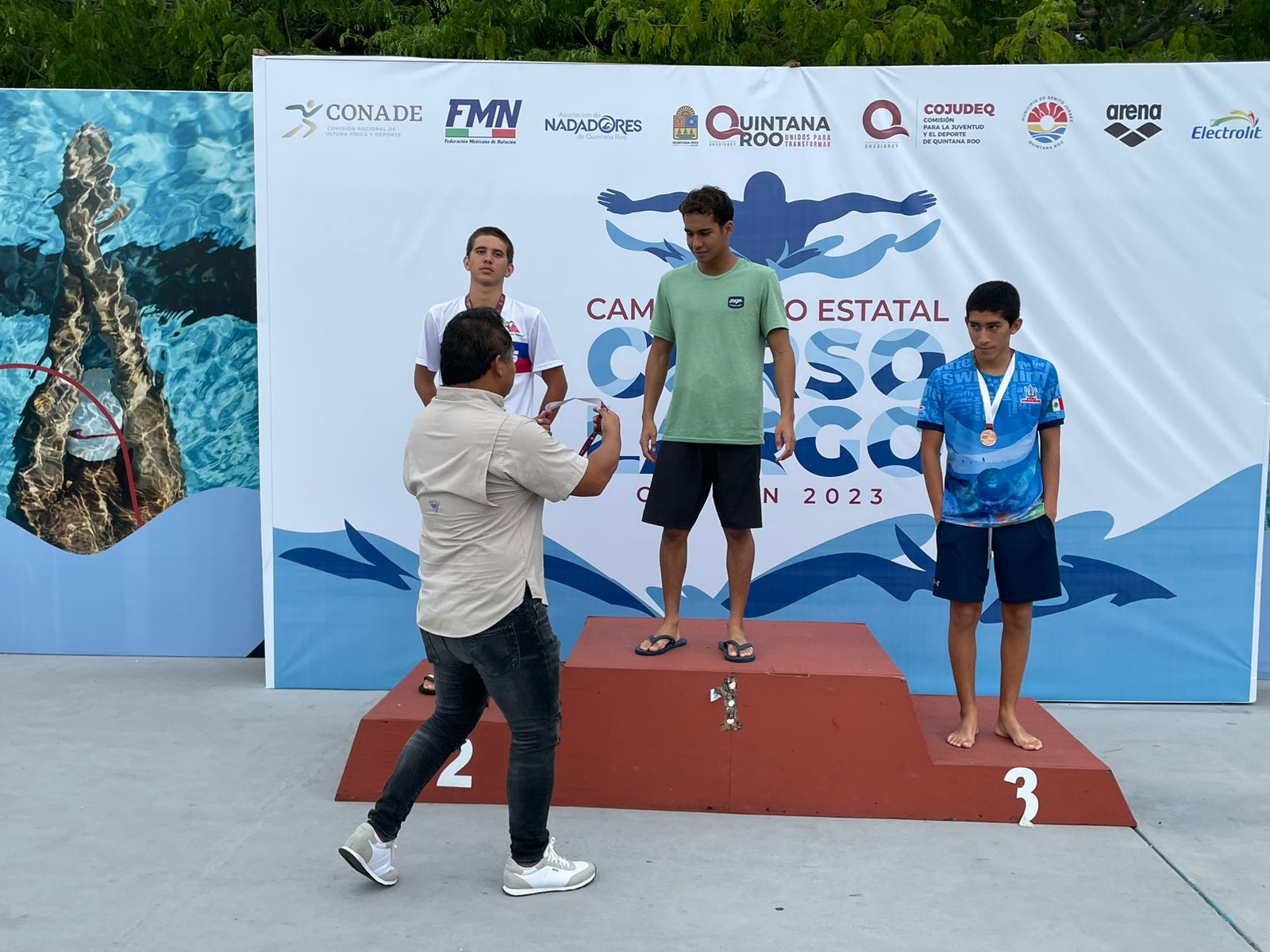 Nadadores quintanarroenses se reparten los primeros lugares del Campeonato CC Cancún 2023