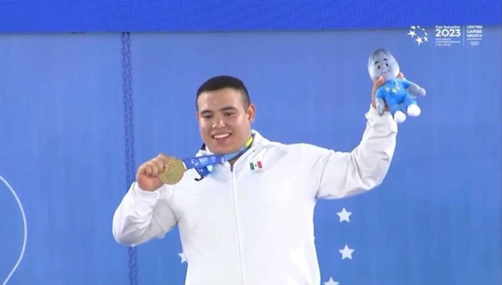 Yucateco obtiene medalla de oro en levantamiento de pesas en los Juegos Centroamericanos 2023