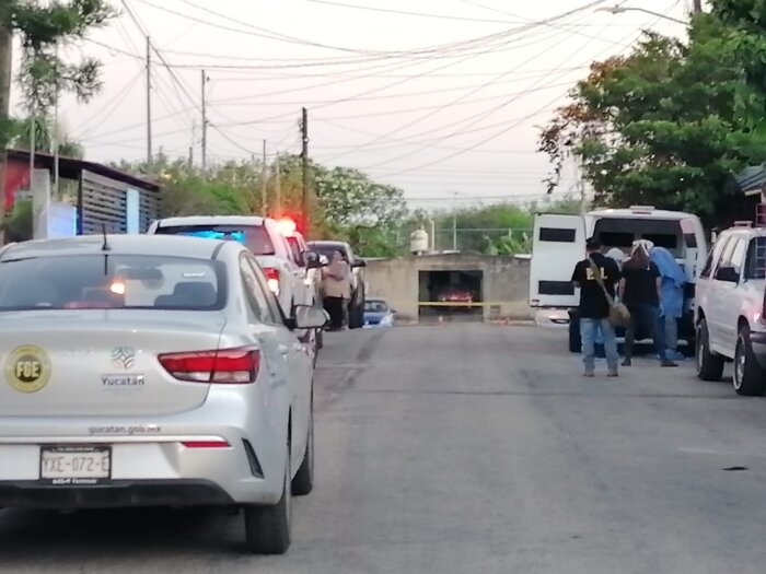 Hallan muerto a un hombre en la calle en la colonia Mercedes Barrera en Mérida