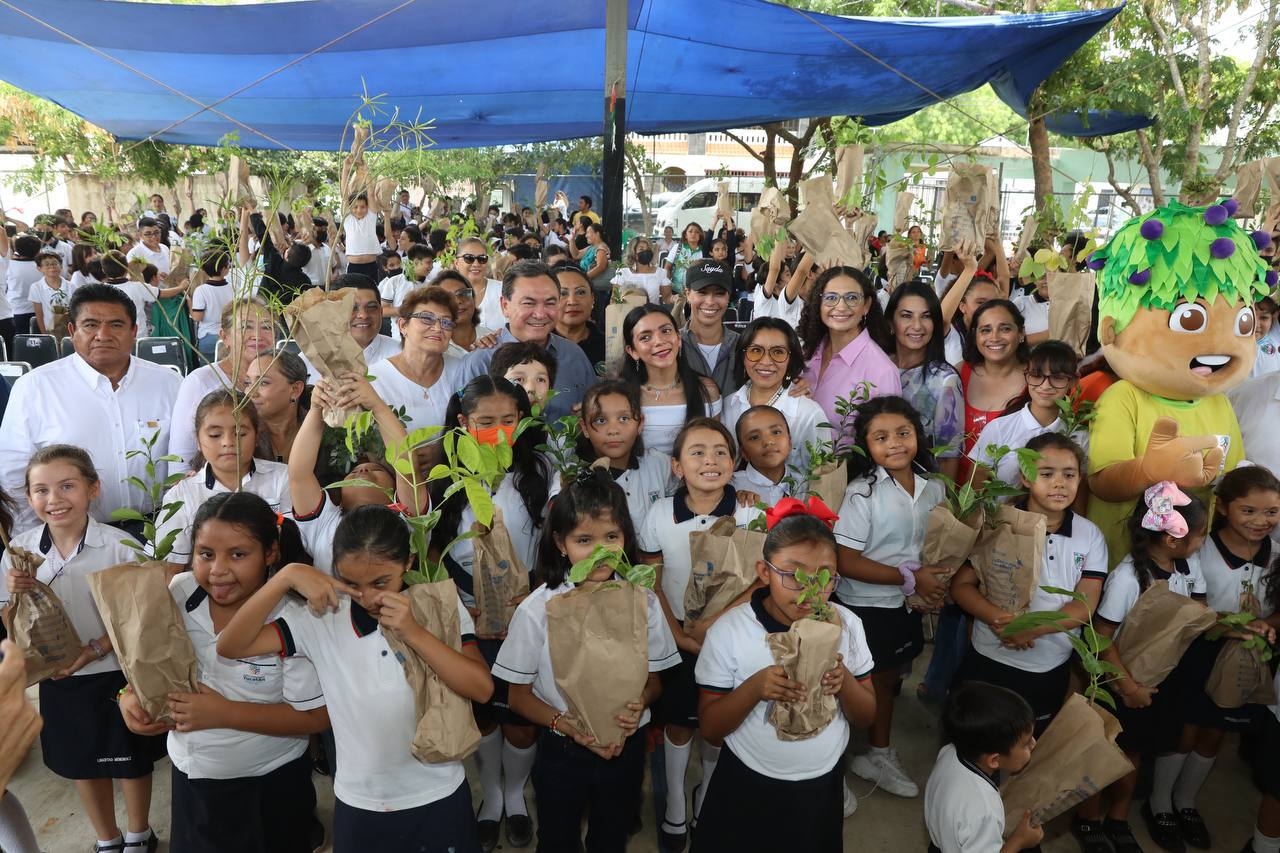 Sembrarán más de 350 plantas en Yucatán con la estrategia 'Un niño, un árbol'