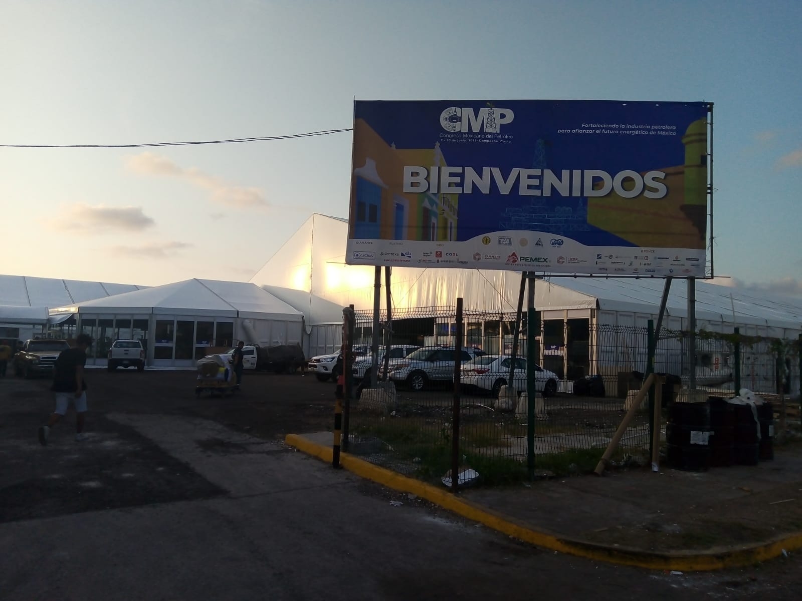 Centro de Convenciones de Campeche se prepara para el Congreso Mexicano del Petroleo: EN VIVO