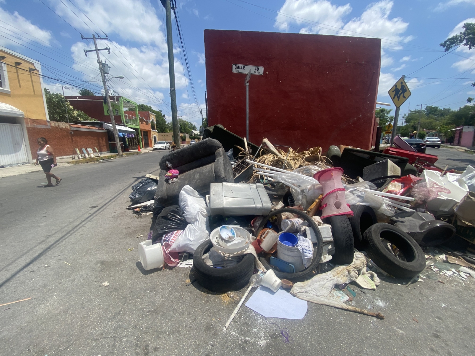 Regidores de Mérida critican que el Ayuntamiento no resuelva los acumulamientos de desperdicios