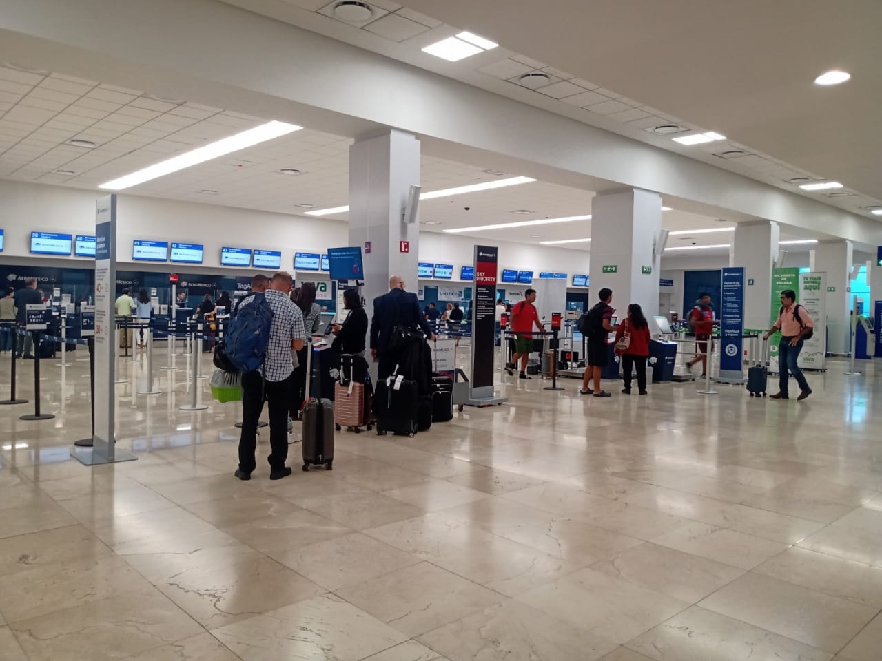 Este jueves no se reportan atrasos ni contratiempos en el aeropuerto de Mérida