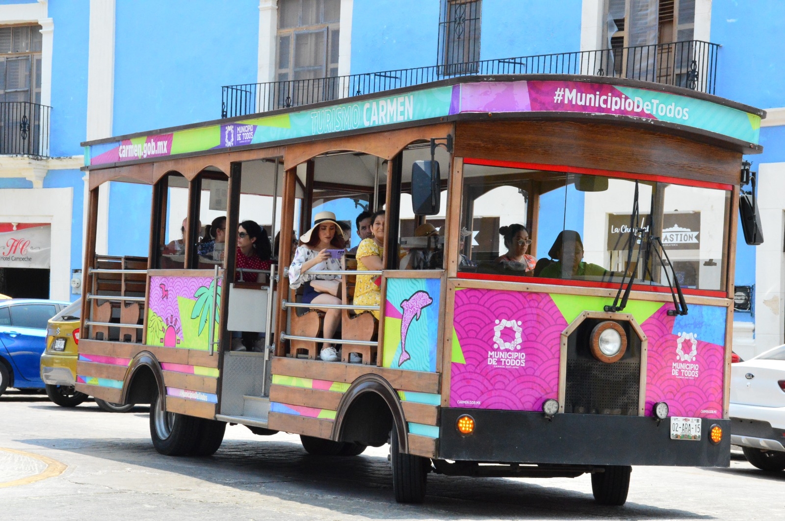 Dos tranvías fueron traídos de Ciudad del Carmen