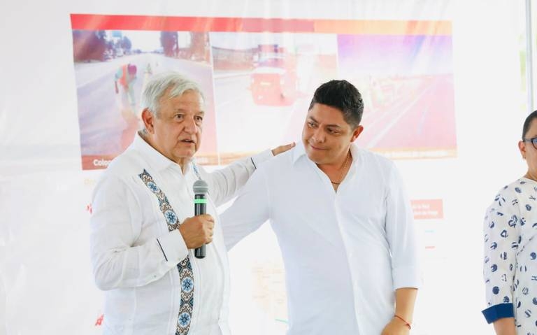 AMLO encabeza evento de Programas del Bienestar en San Luis Potosí: EN VIVO