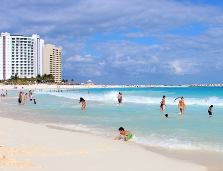 Cinco playas familiares para visitar en Cancún este Verano 2023