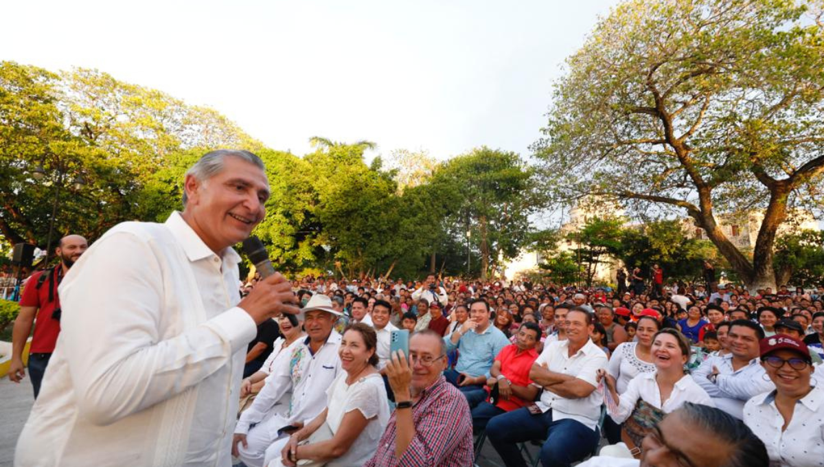 El aspirante presidencial se mostró contento y entusiasmado en su visita a Yucatán