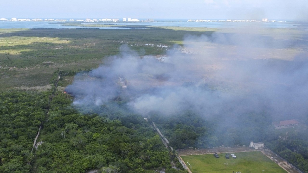 Incendio consume más de tres hectáreas en Cancún