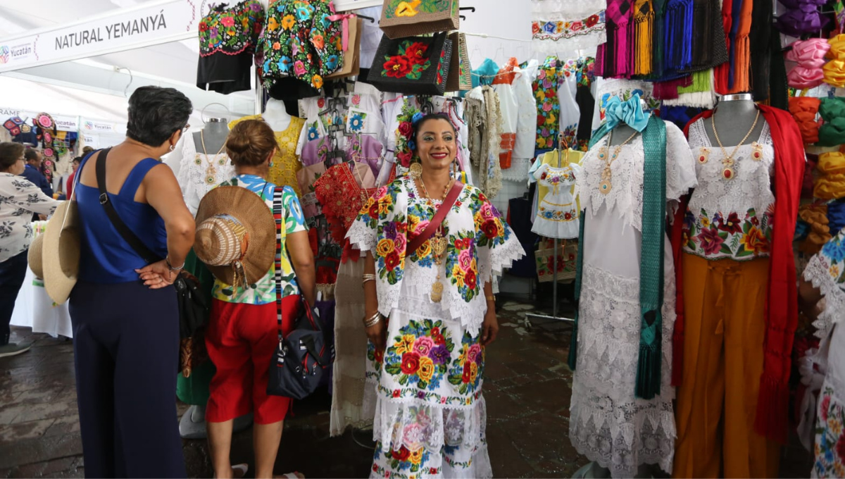 Yucatán Expone: Venden más de una tonelada de cochinita pibil en Zapopan, Jalisco