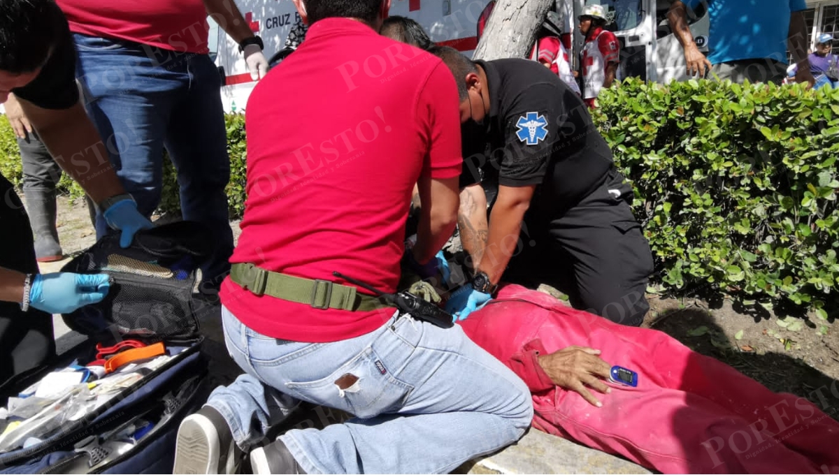 Ciudad del Carmen: Motociclista muere de un infarto fulminante mientras manejaba su moto