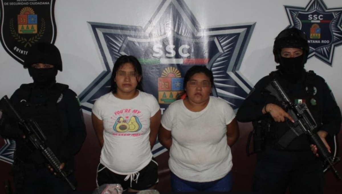 Detienen a dos mujeres en Cancún con 79 dosis de marihuana; son acusadas de extorsión