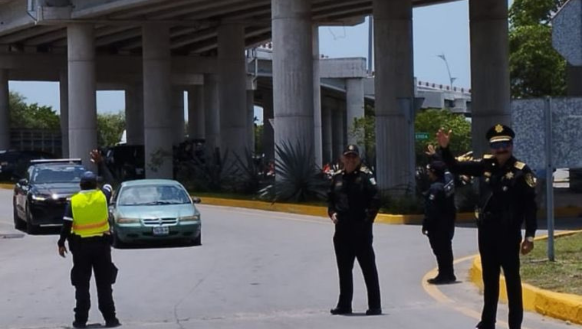 Secretario de Seguridad de Yucatán supervisa cambios de tránsito en la vía Chicxulub-Progreso