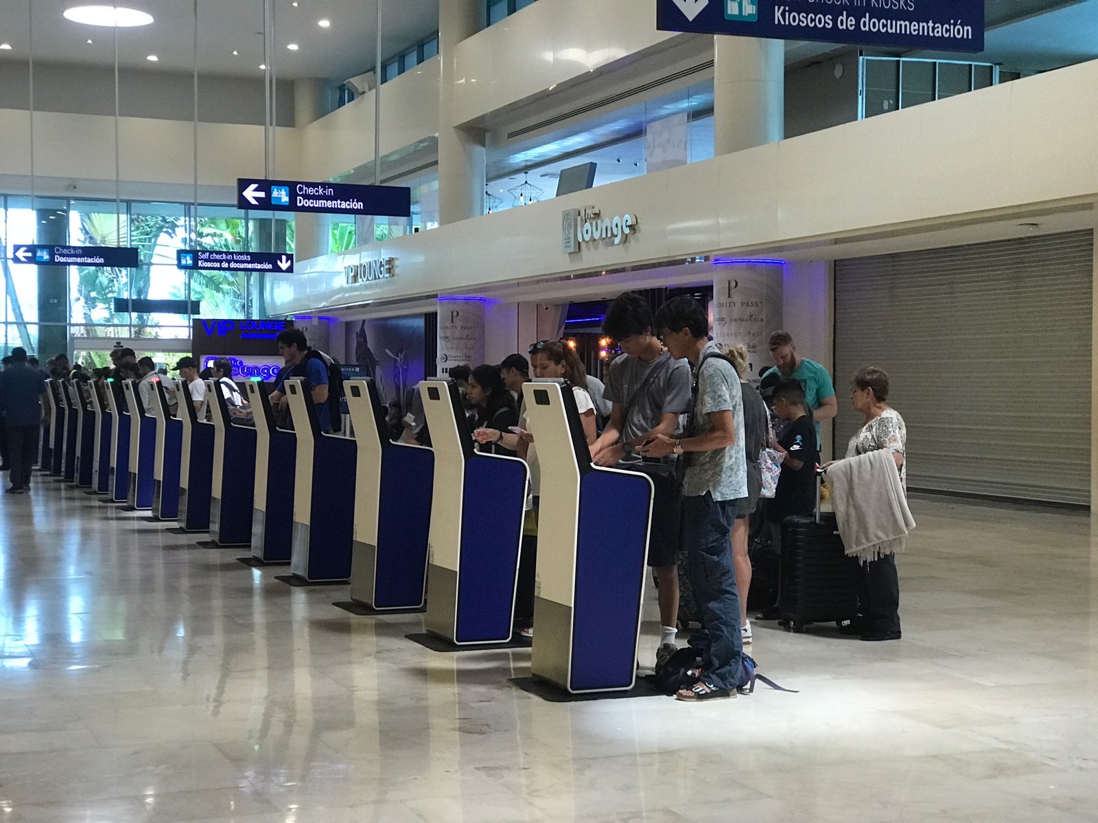 Aeropuerto de Cancún registra dos cancelaciones internacionales: EN VIVO