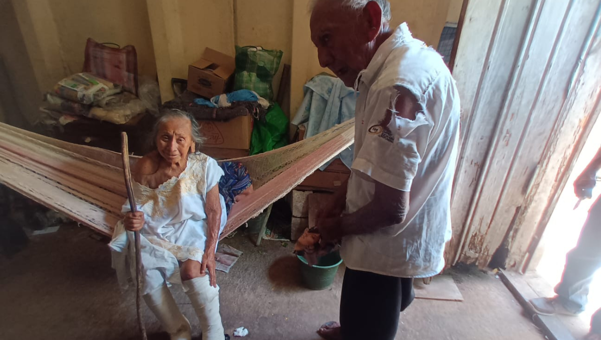 Abuelita de Motul pide ayuda para tratar extraña enfermedad en las piernas